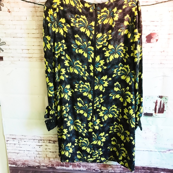 MILLY of NEW YORK L/S Dress Size 6 - Picture 9 of 9